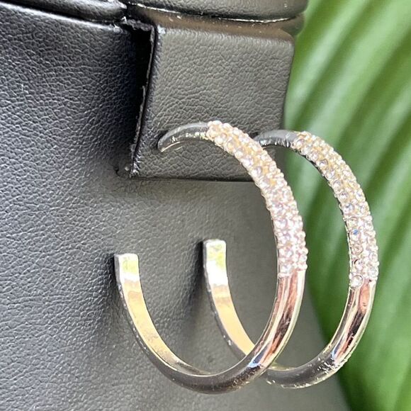 Silver Clear Swarovski Crystals Statement Earrings - Picture 9 of 10